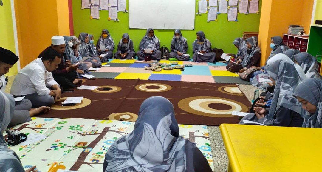 Istighosah Rutin dan Doa Bersama untuk Para Donatur dan Keluarga Besar Muhajirin Center